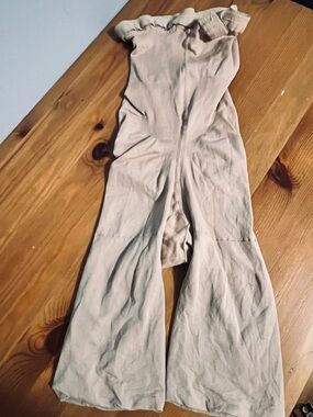 Spanx Higher Power High waisted mid thigh shorts - Size C